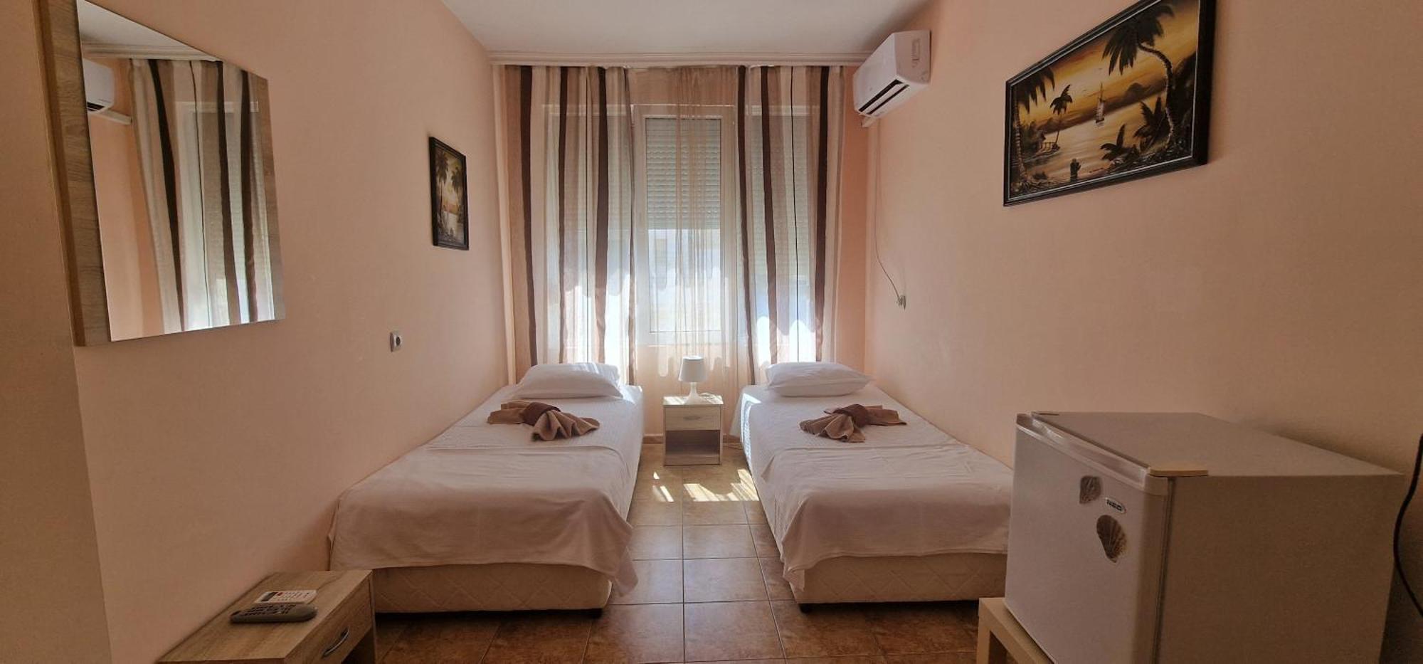 Guest House Maggy Sozopol Buitenkant foto