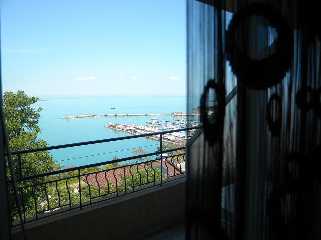 Guest House Maggy Sozopol Buitenkant foto